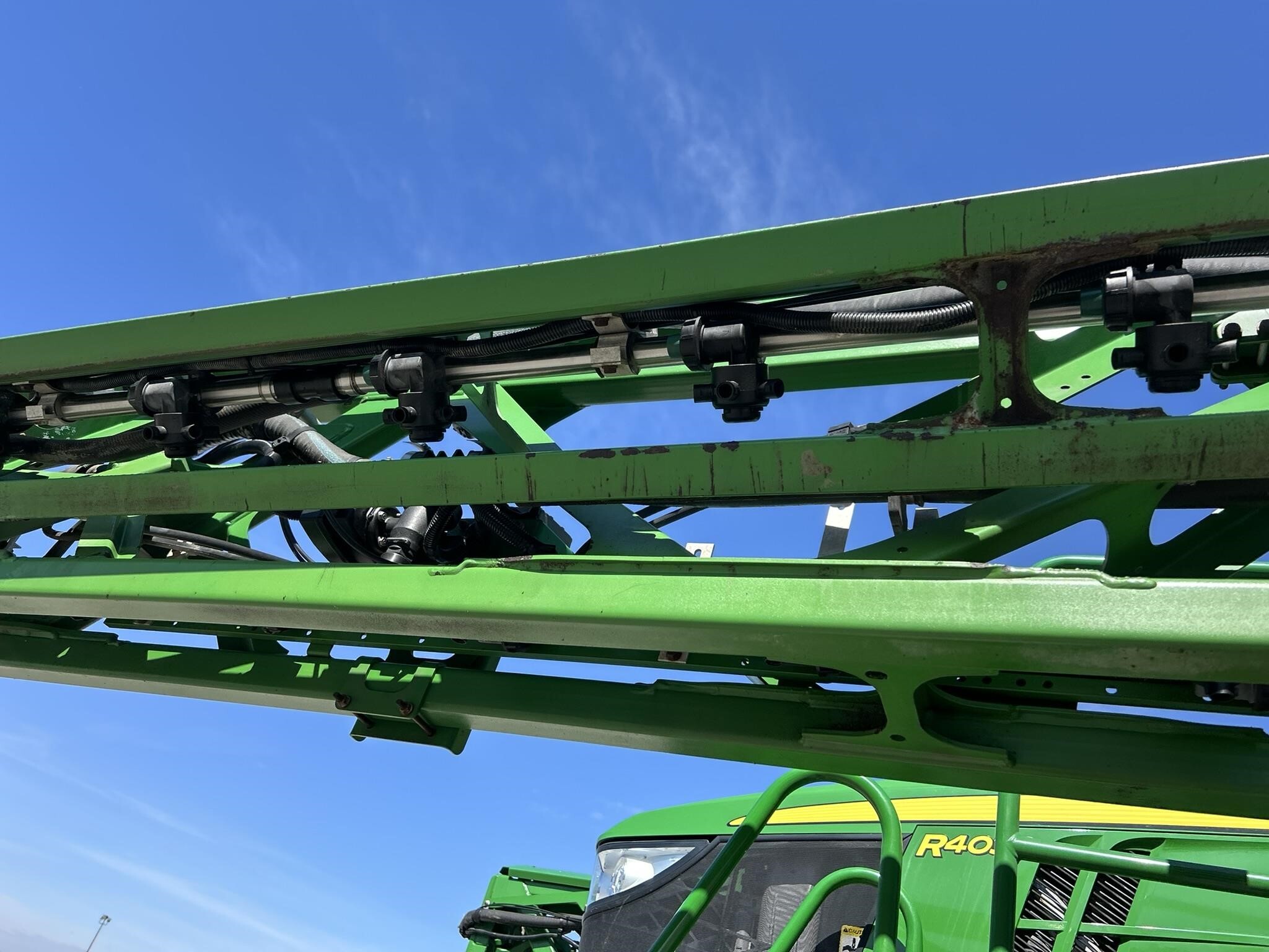 2015 John Deere R4030 Self-Propelled Sprayer