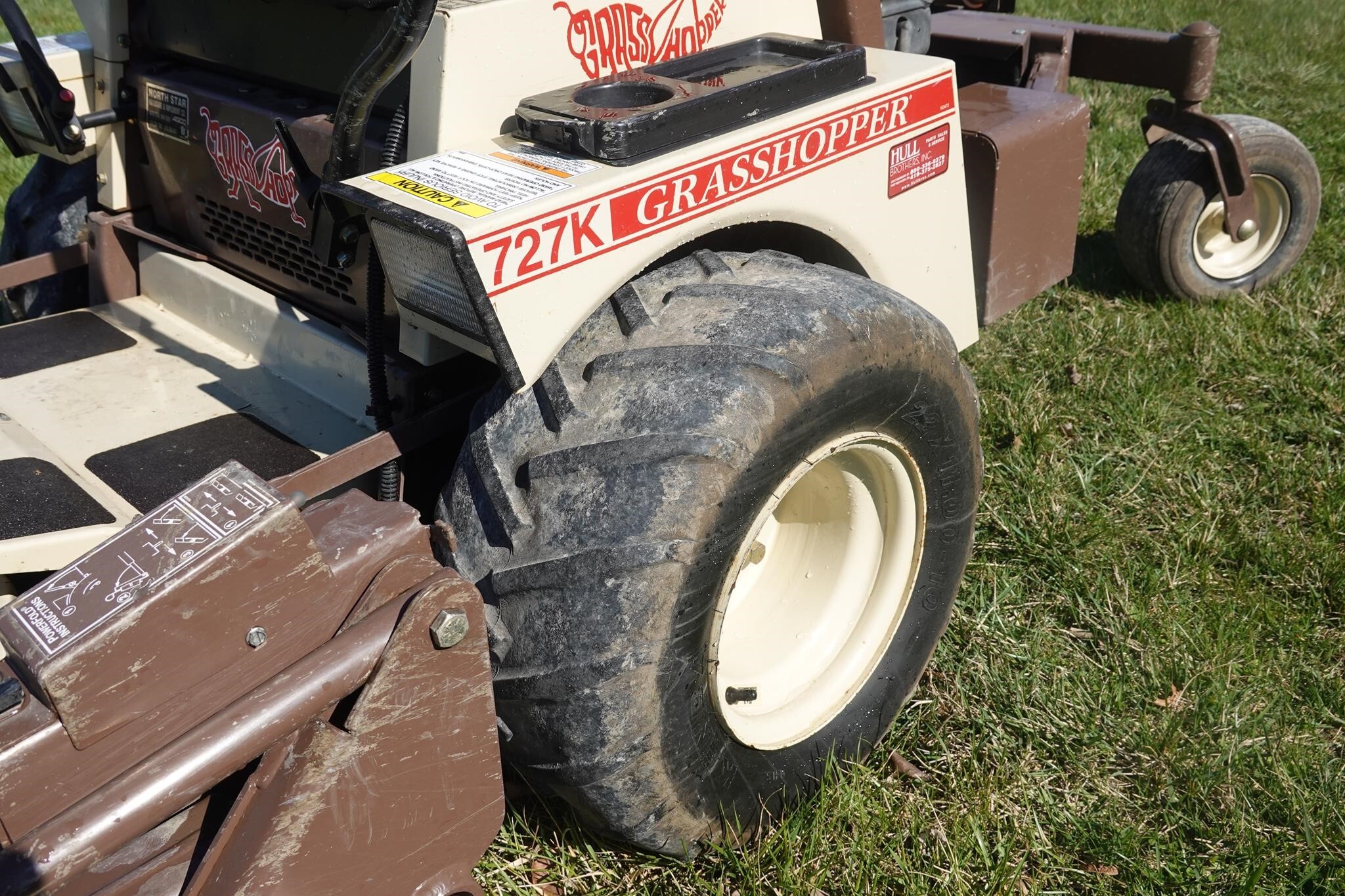 2010 Grasshopper 727 Lawn Mower