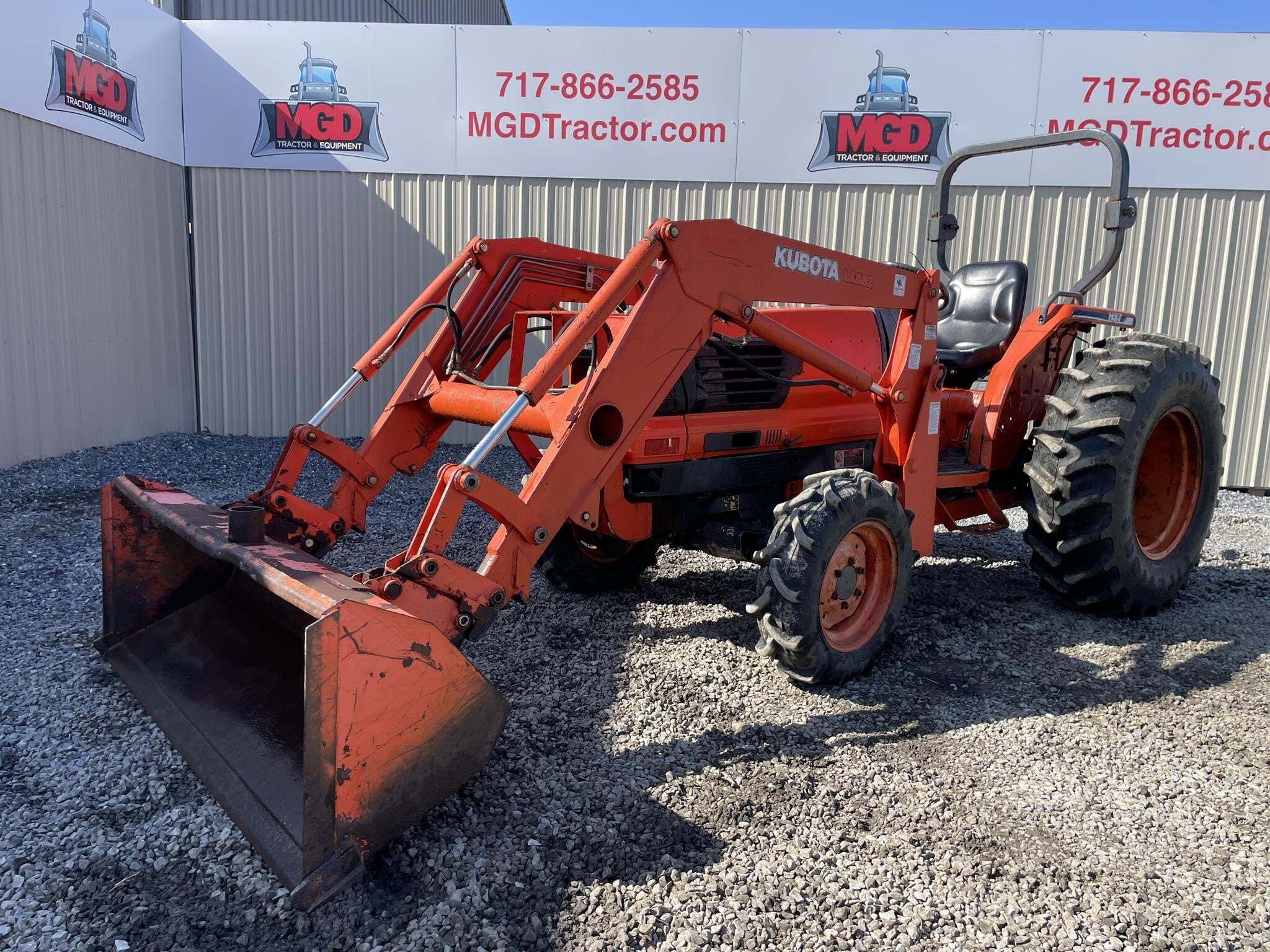  Kubota L4610 Tractor