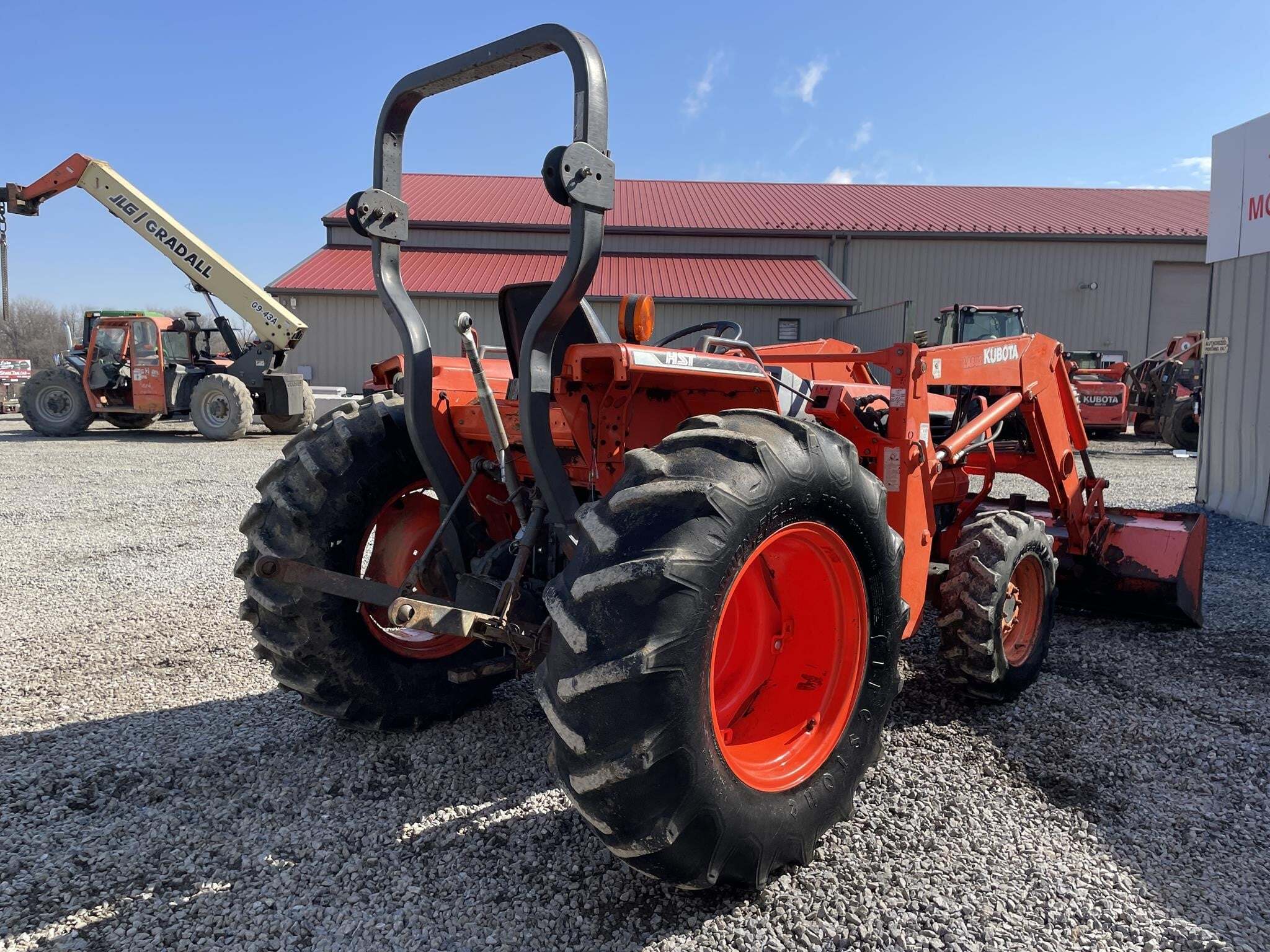  Kubota L4610 Tractor