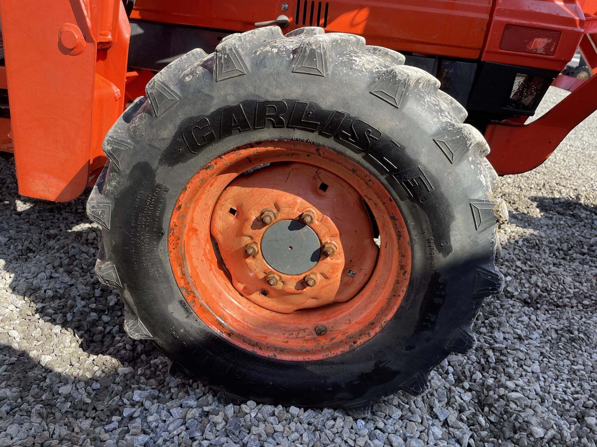  Kubota L4610 Tractor
