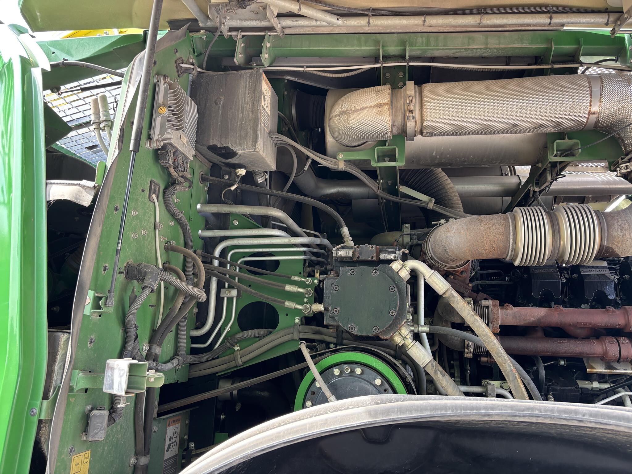 2019 John Deere 9900 Self-Propelled Forage Harvester