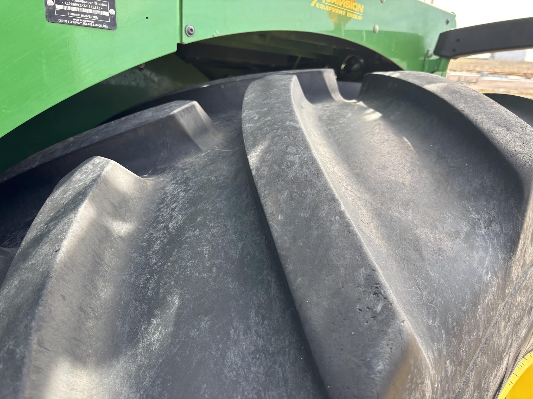 2019 John Deere 9900 Self-Propelled Forage Harvester
