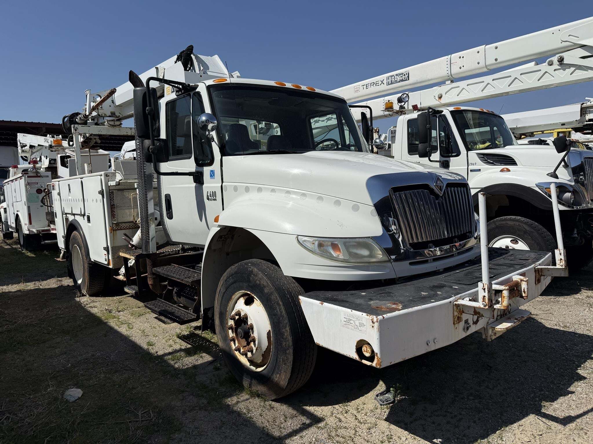 2001 Altec AA755L Crane