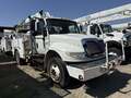 2001 Altec AA755L Crane