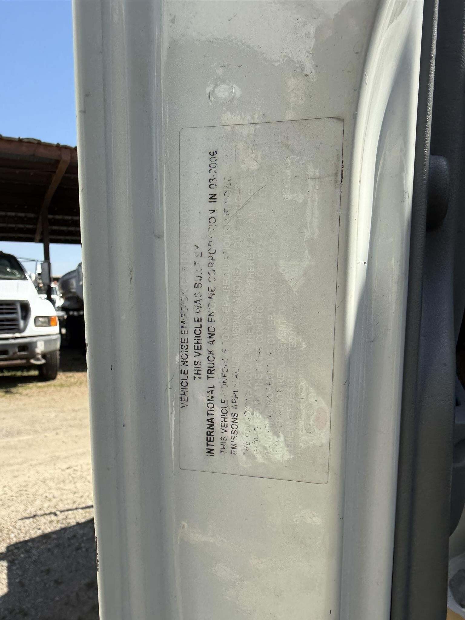 2001 Altec AA755L Crane
