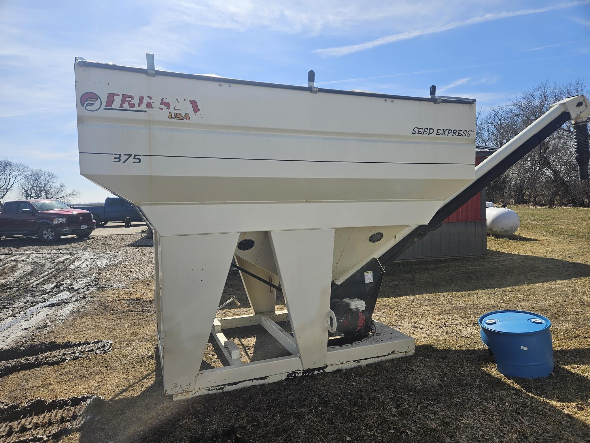  Friesen 375 Seed Tender