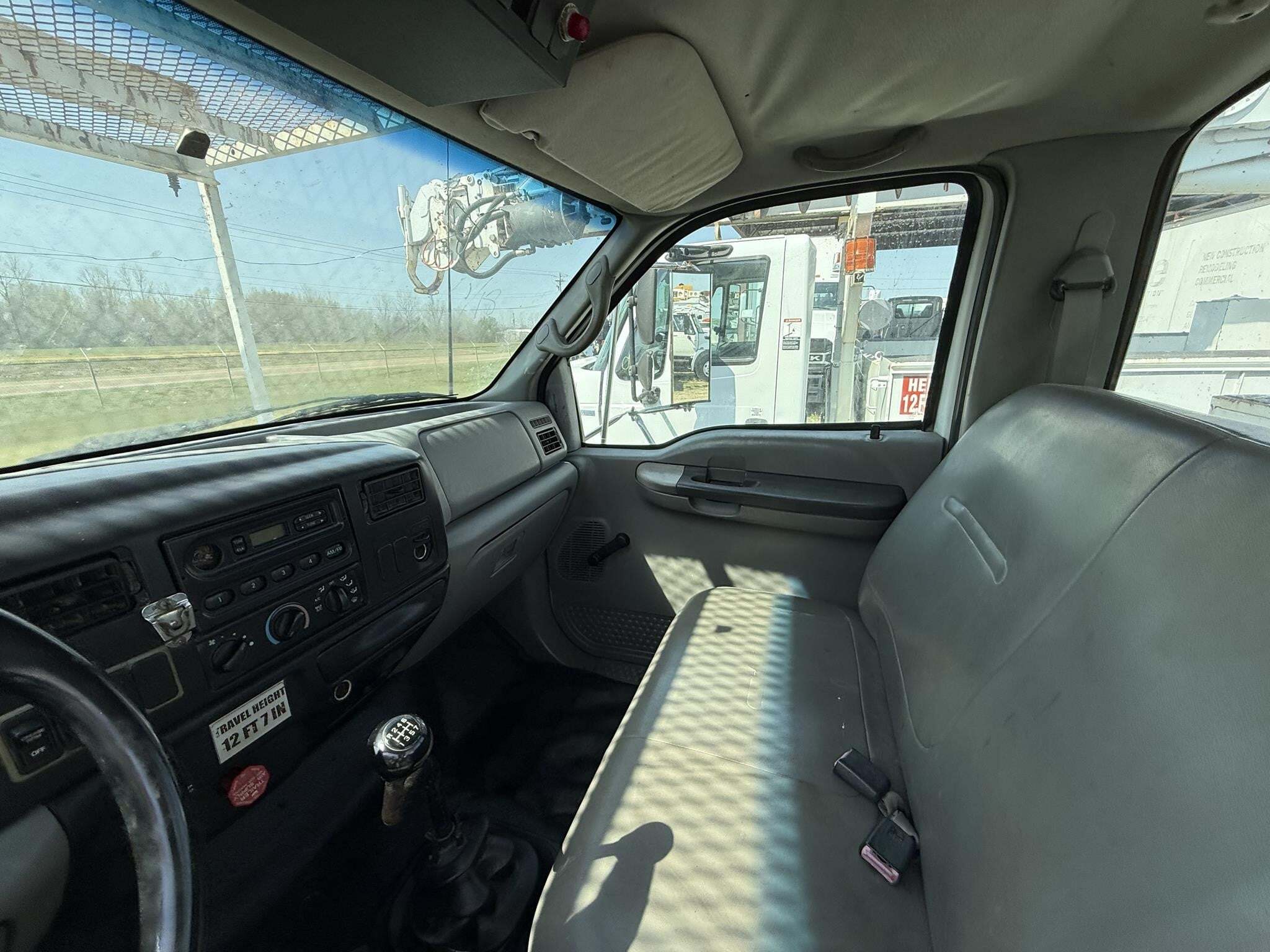 2004 Altec AA755L Crane