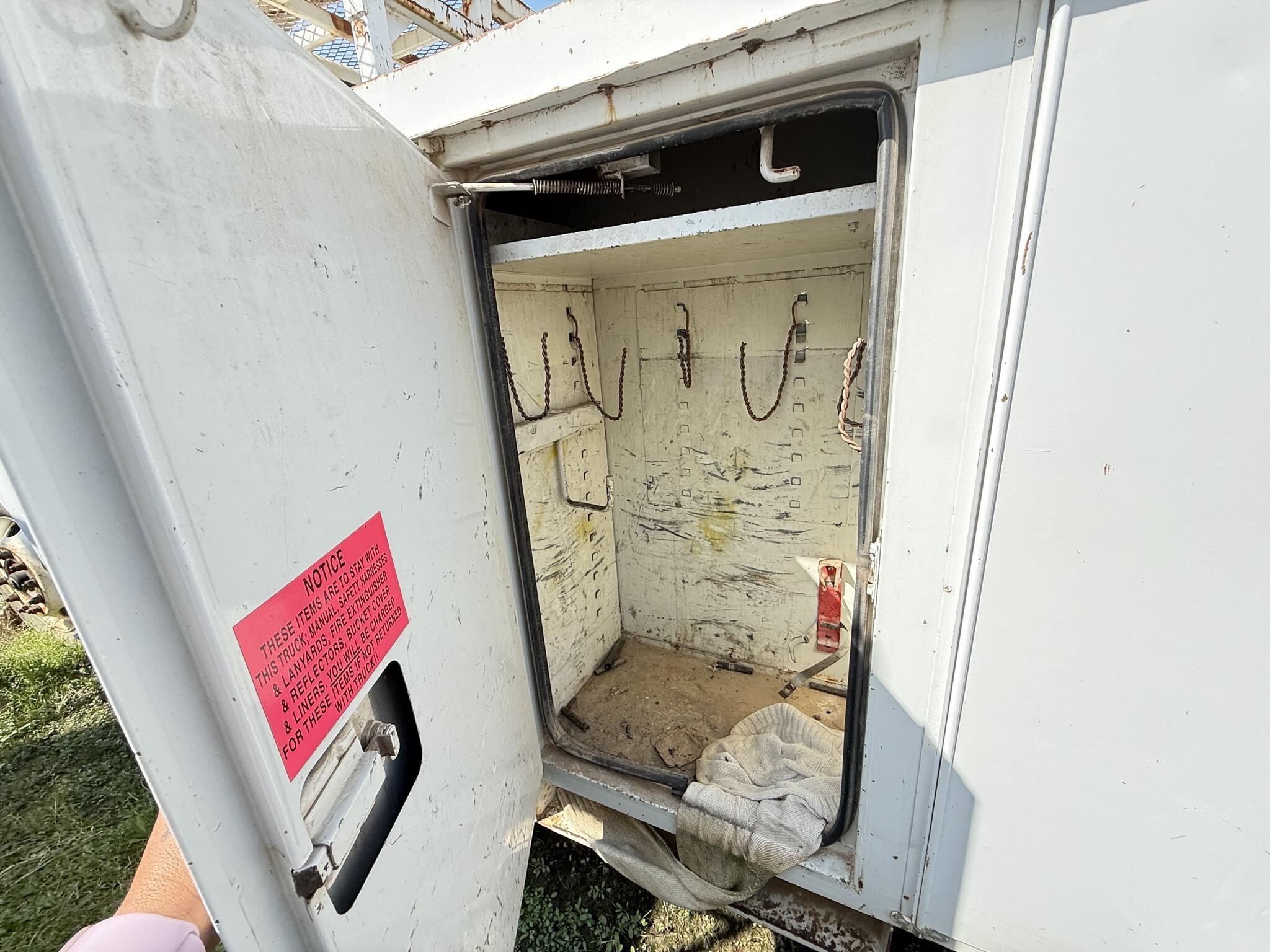 2004 Altec AA755L Crane