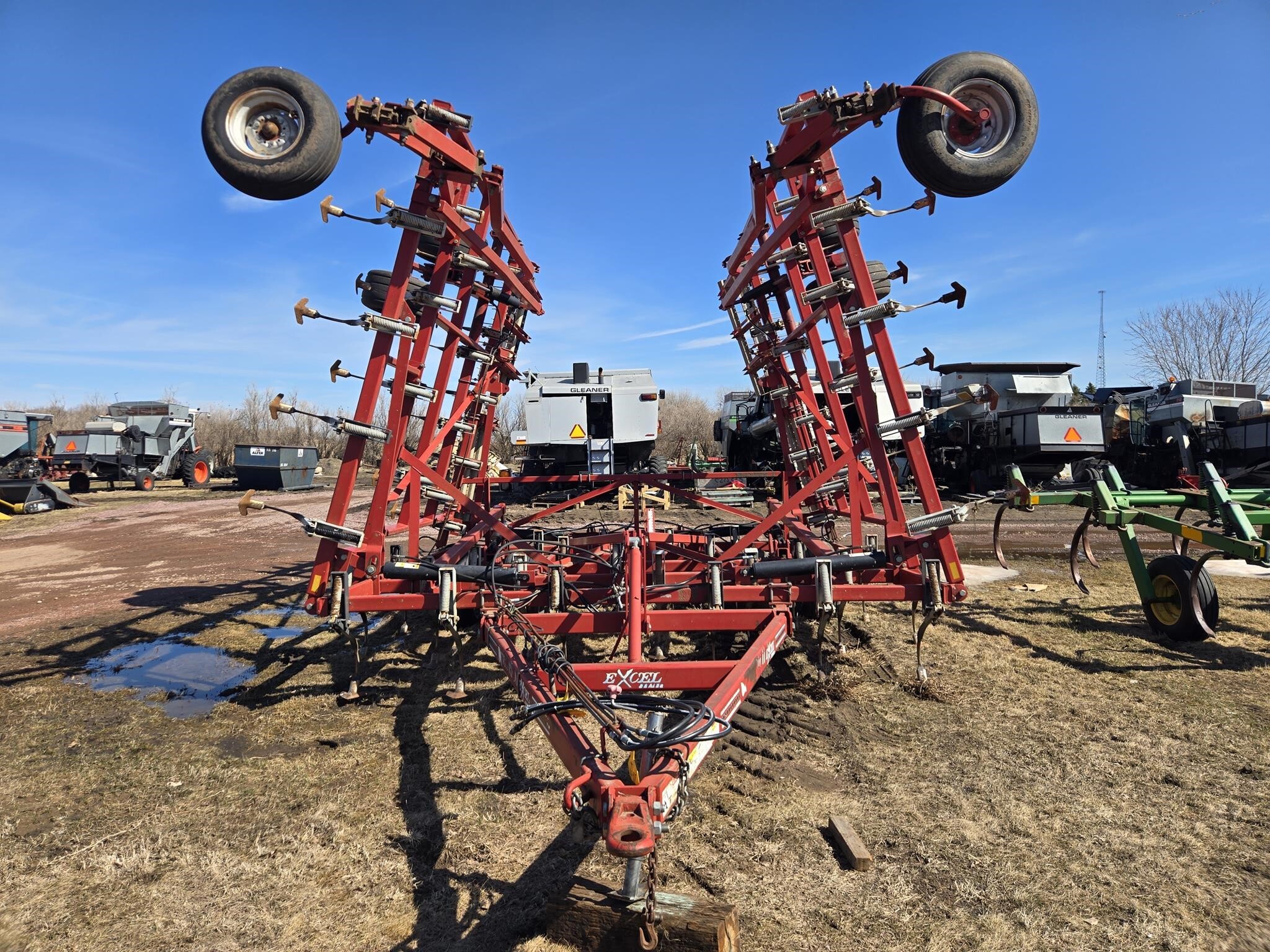 2004 Wil-Rich EXCEL Field Cultivator - $12,900 | Machinery Pete