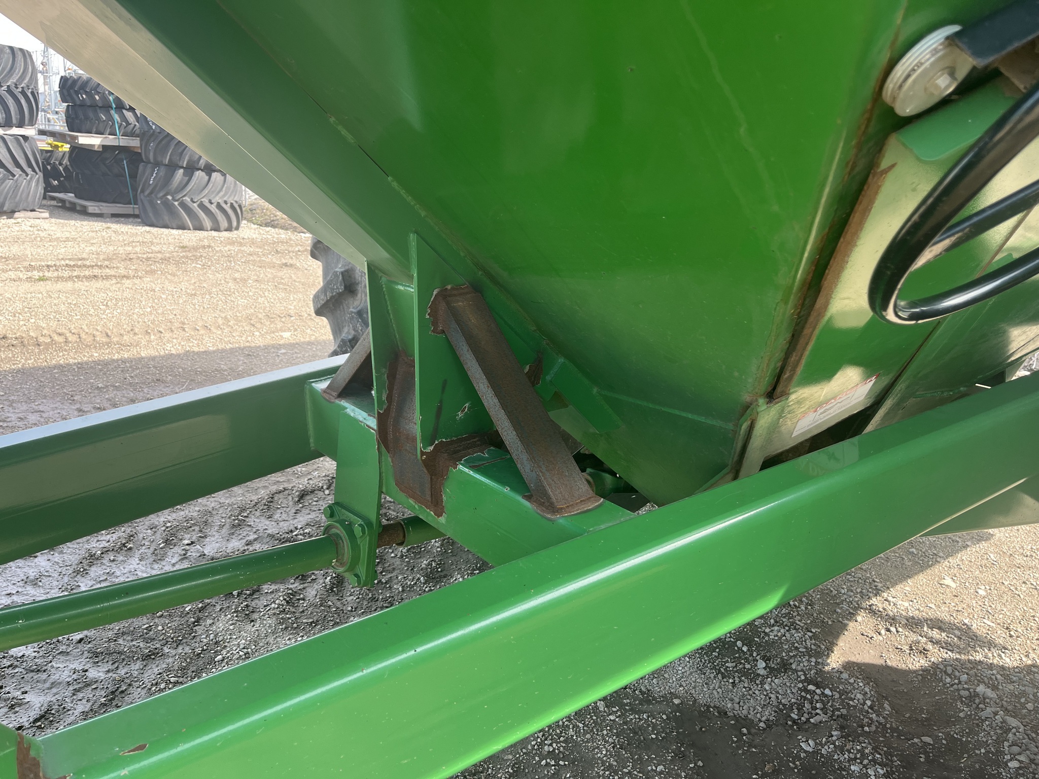  J&M 1000-20 Grain Cart