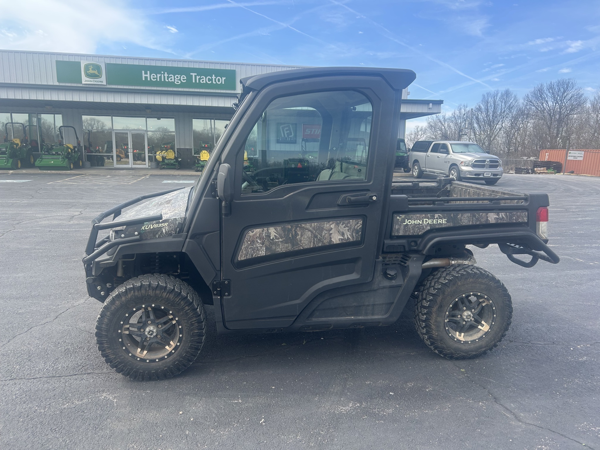 2024 John Deere XUV835R ATVs and Utility Vehicle