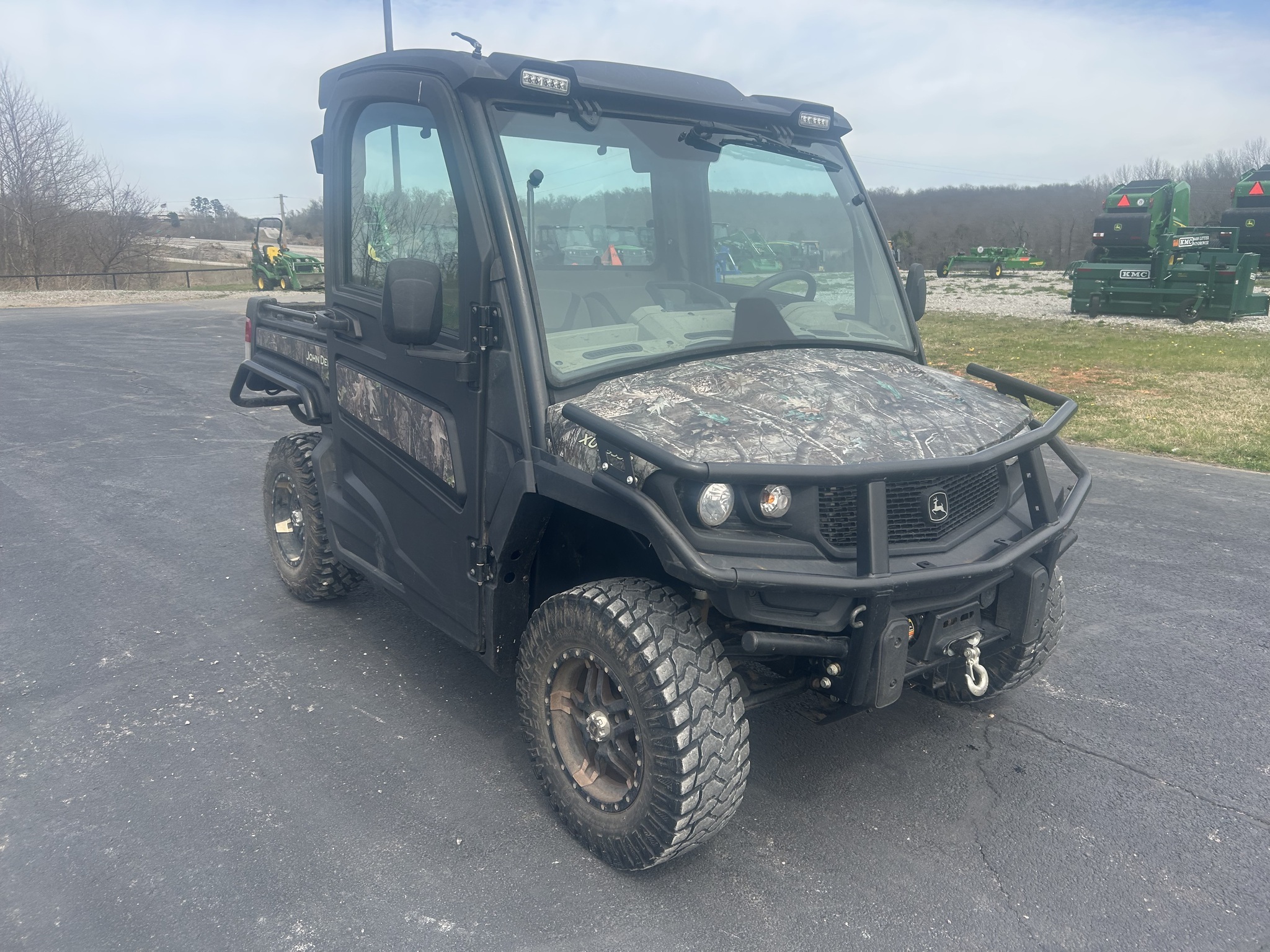 2024 John Deere XUV835R ATVs and Utility Vehicle