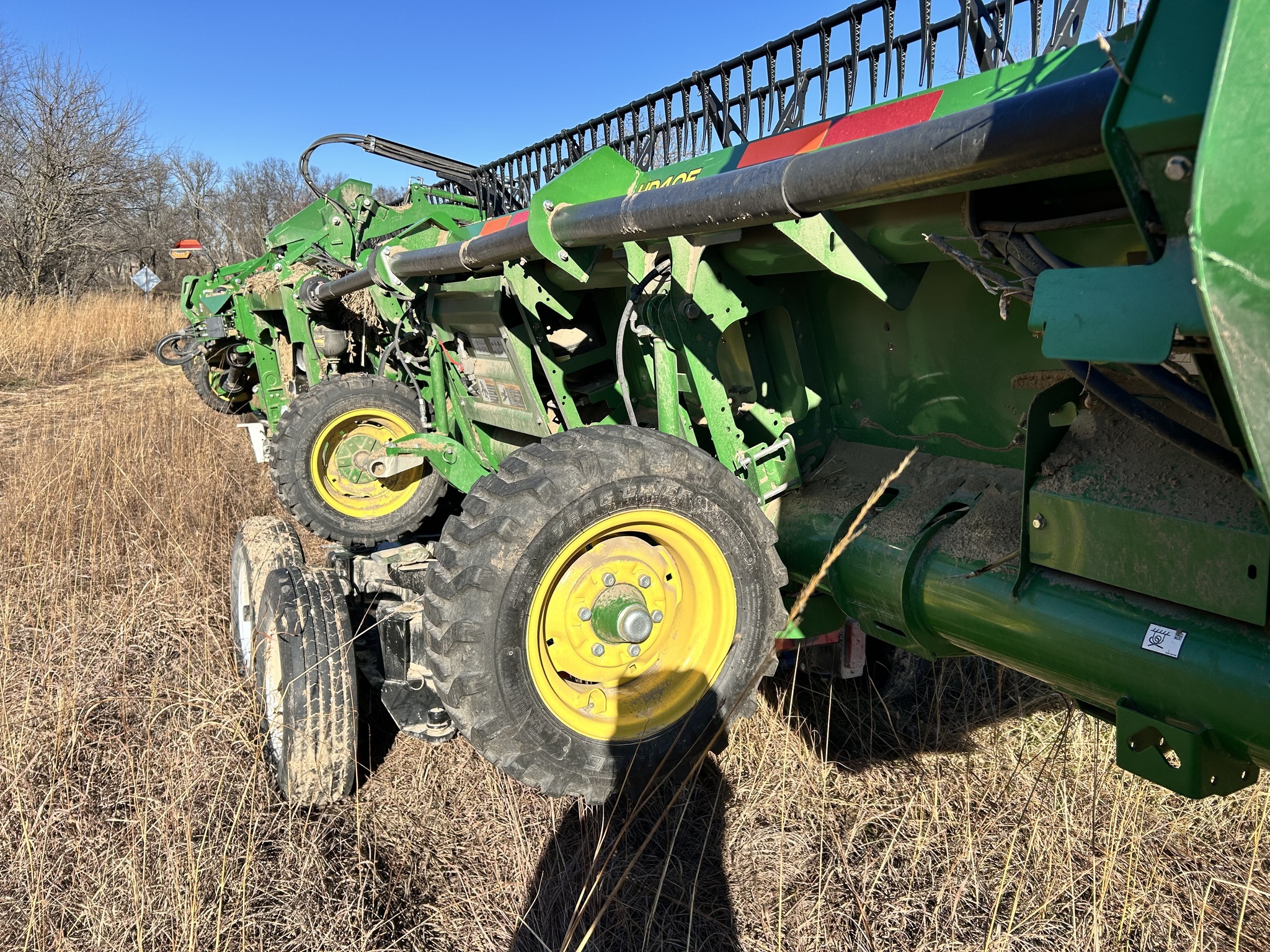 2023 John Deere HD40F Platform
