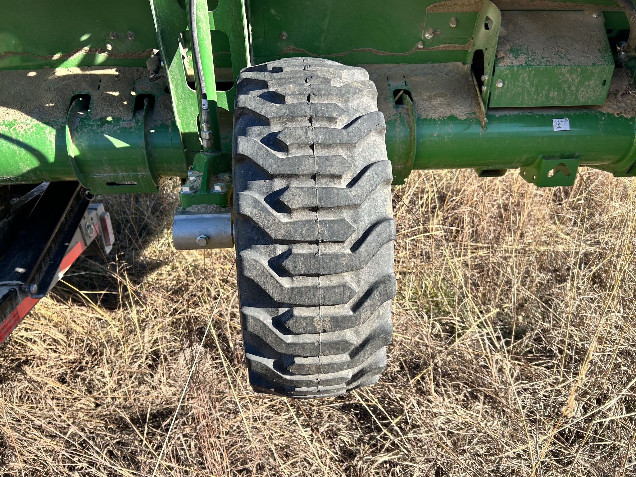 2023 John Deere HD40F Platform