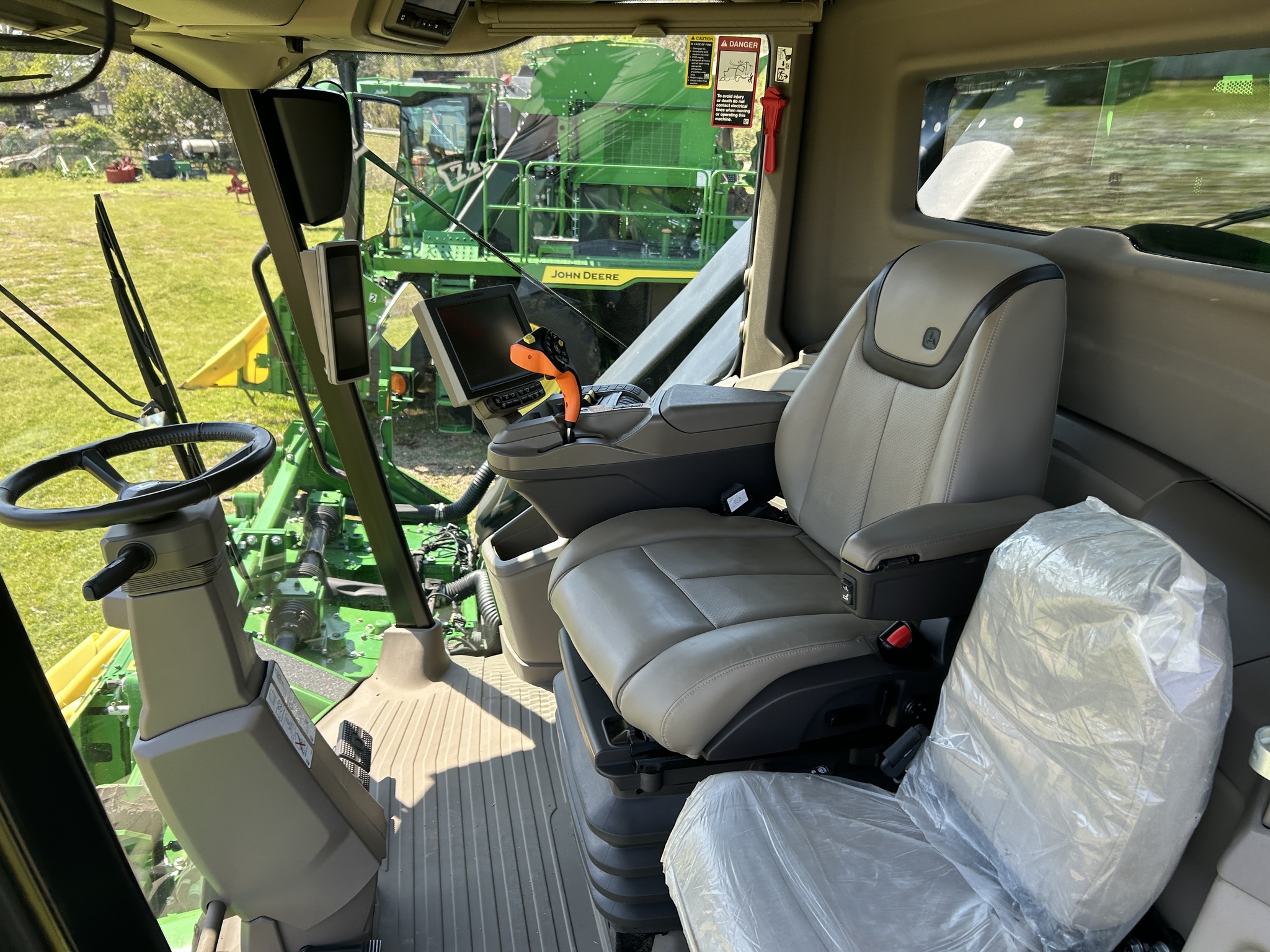 2023 John Deere CP770 Cotton Equipment
