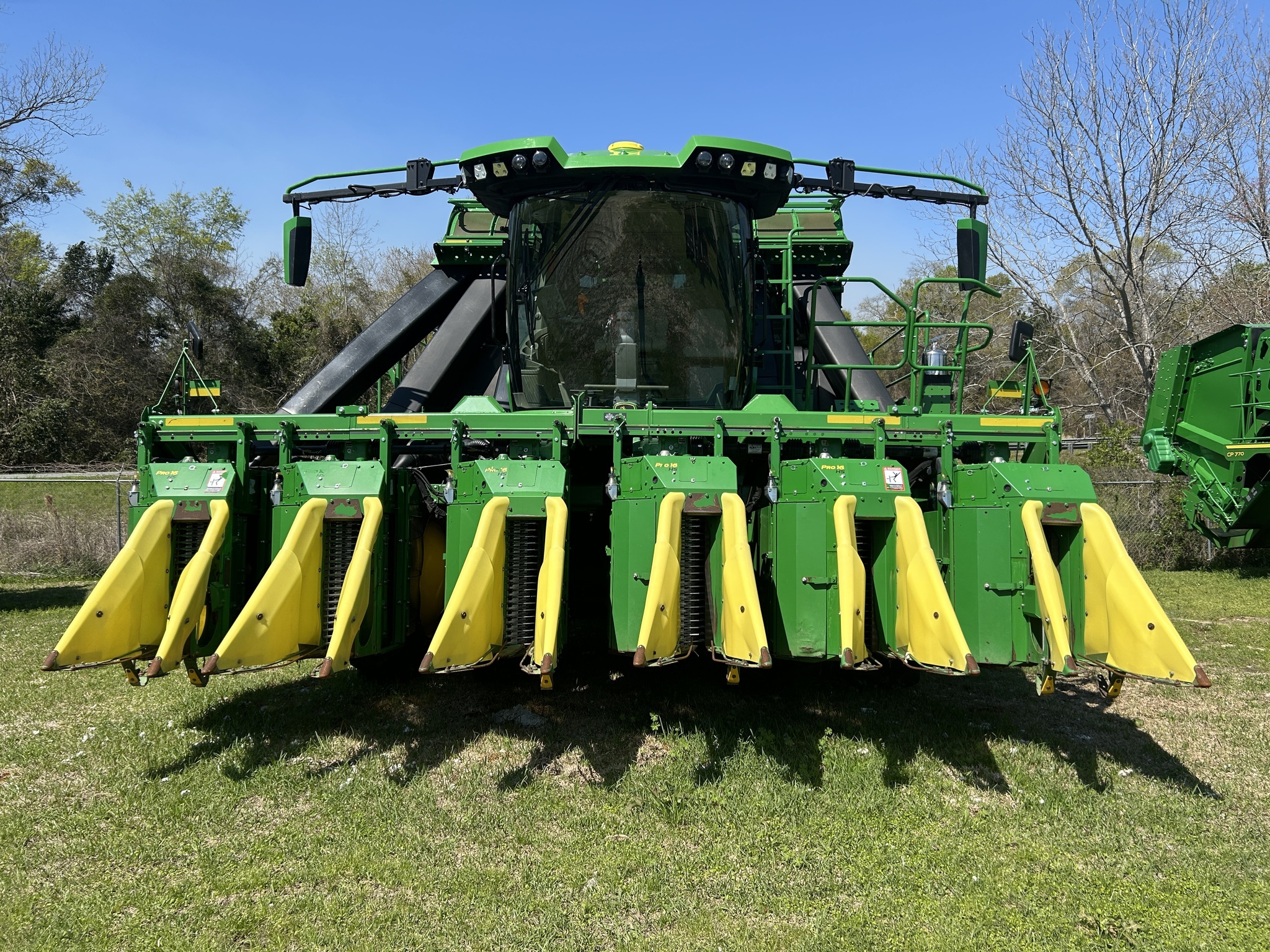 2023 John Deere CP770 Cotton Equipment