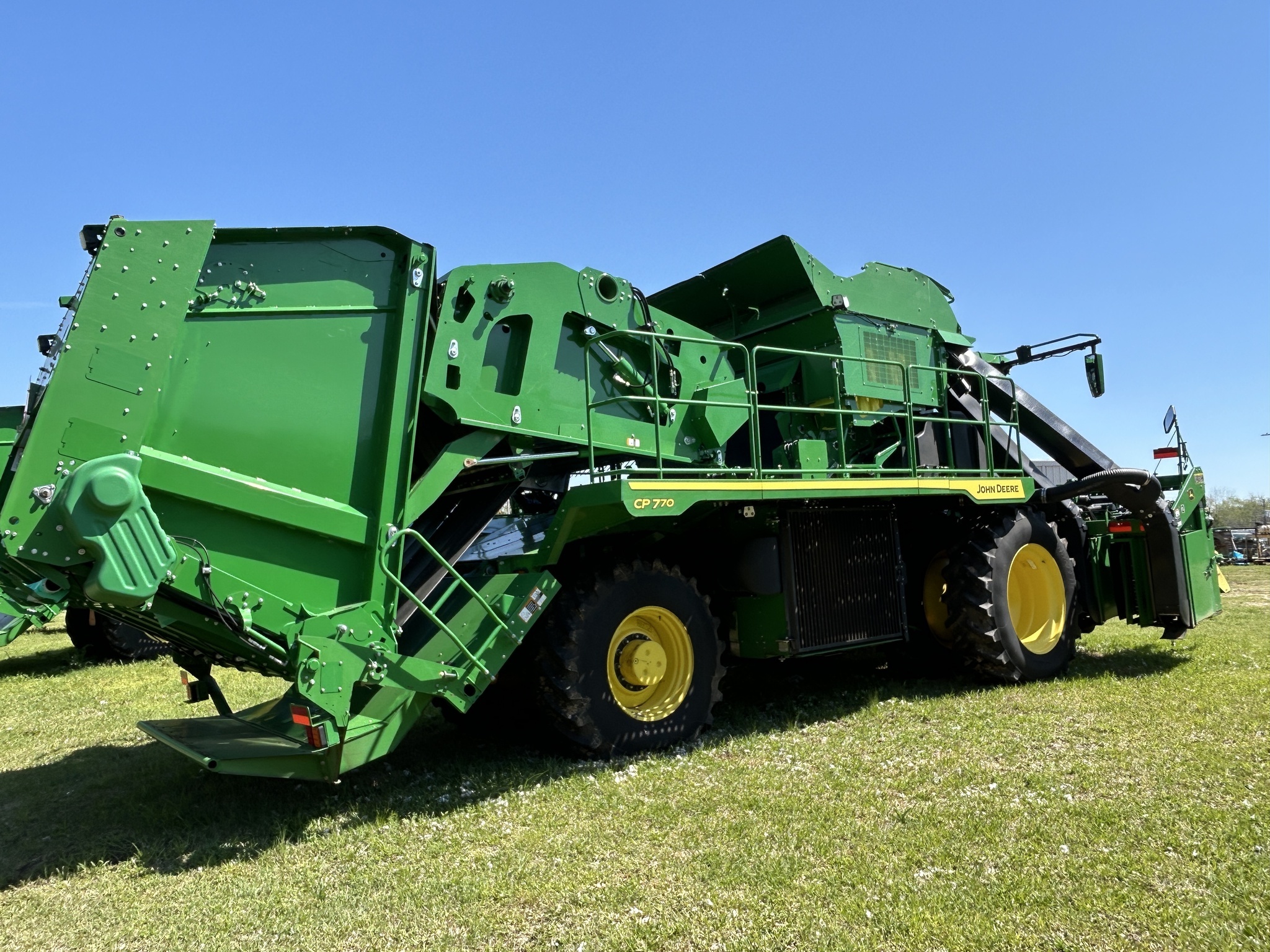 2023 John Deere CP770 Cotton Equipment