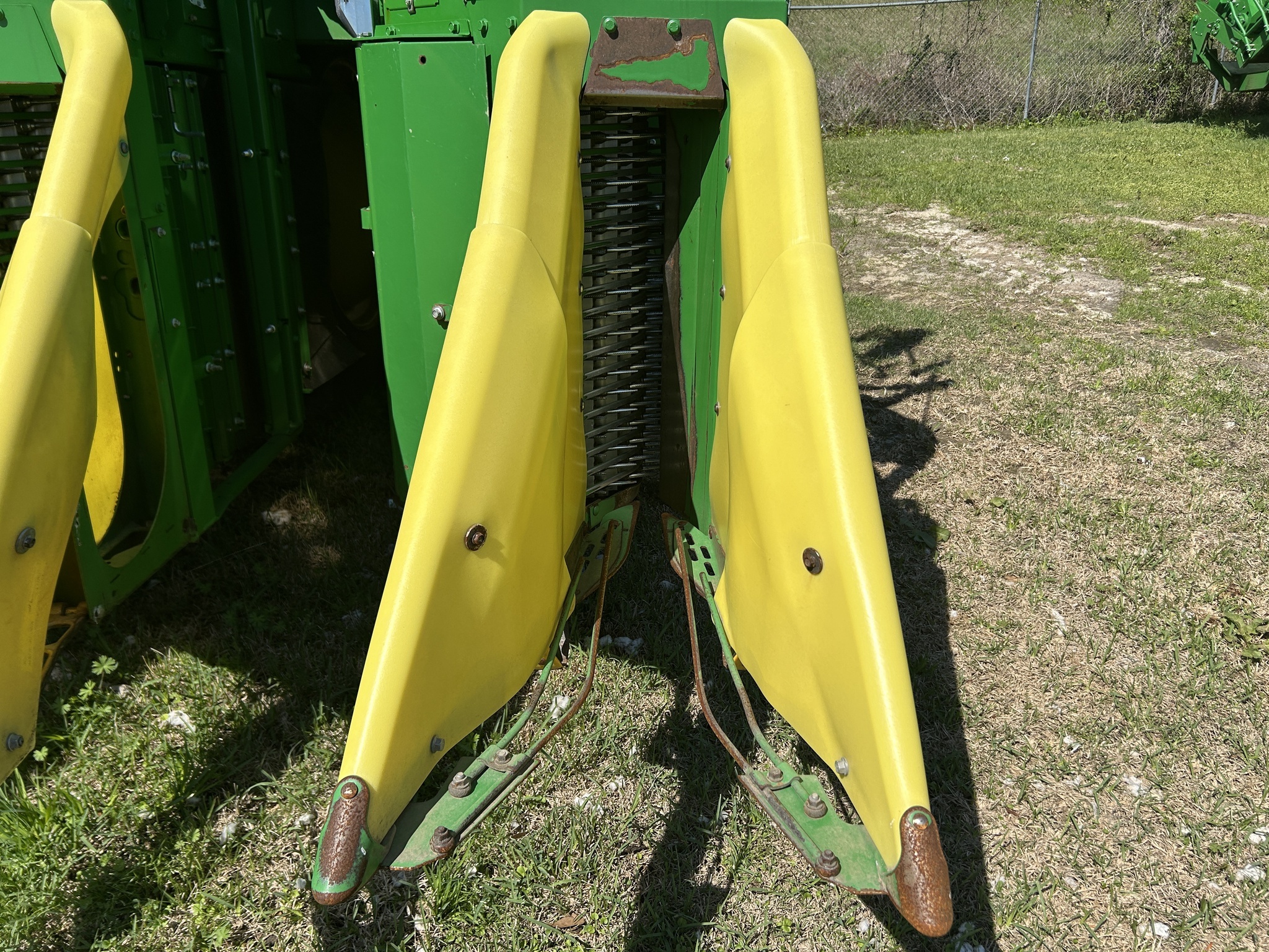 2023 John Deere CP770 Cotton Equipment
