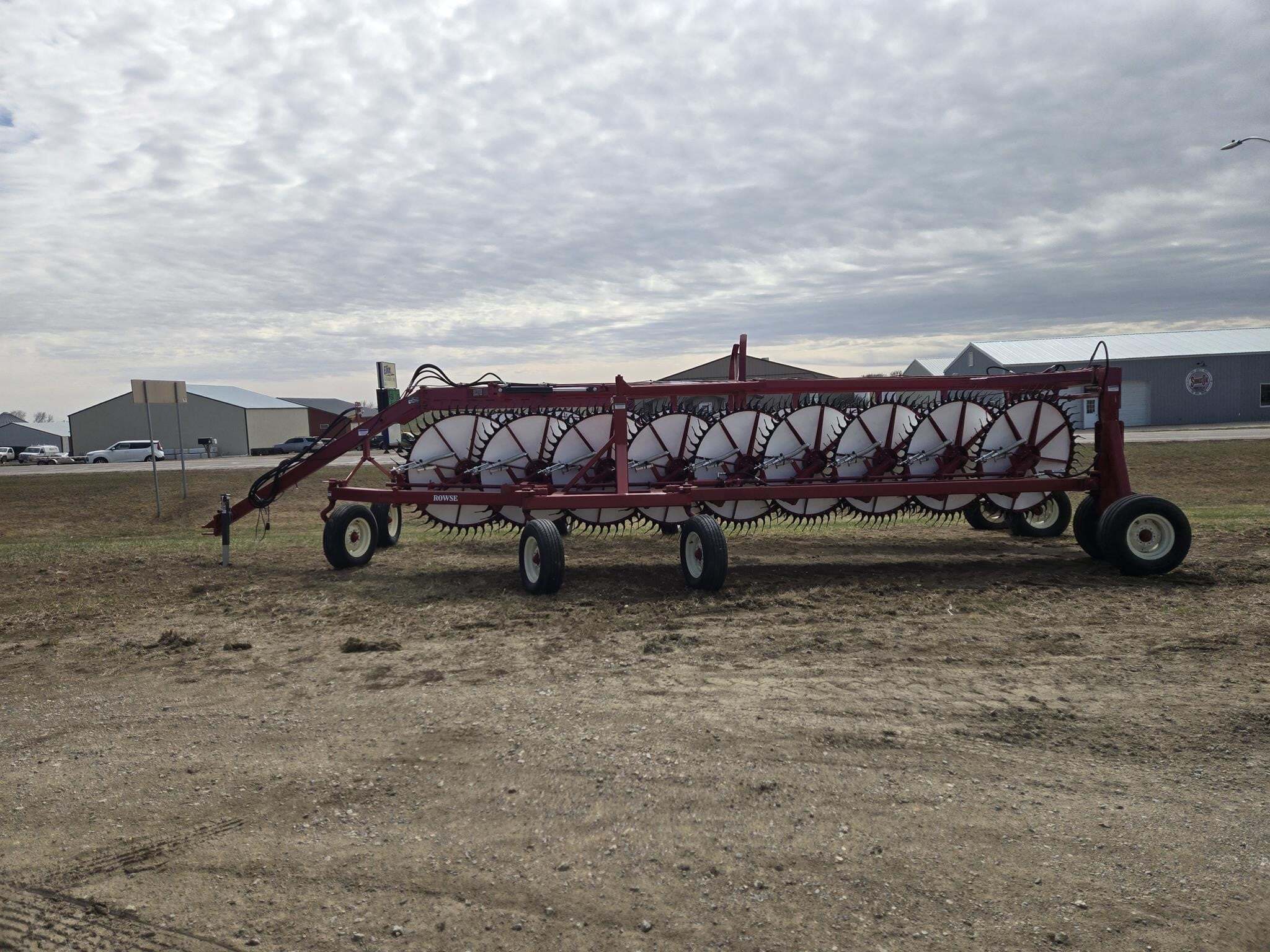 2024 Rowse WR18 Rake