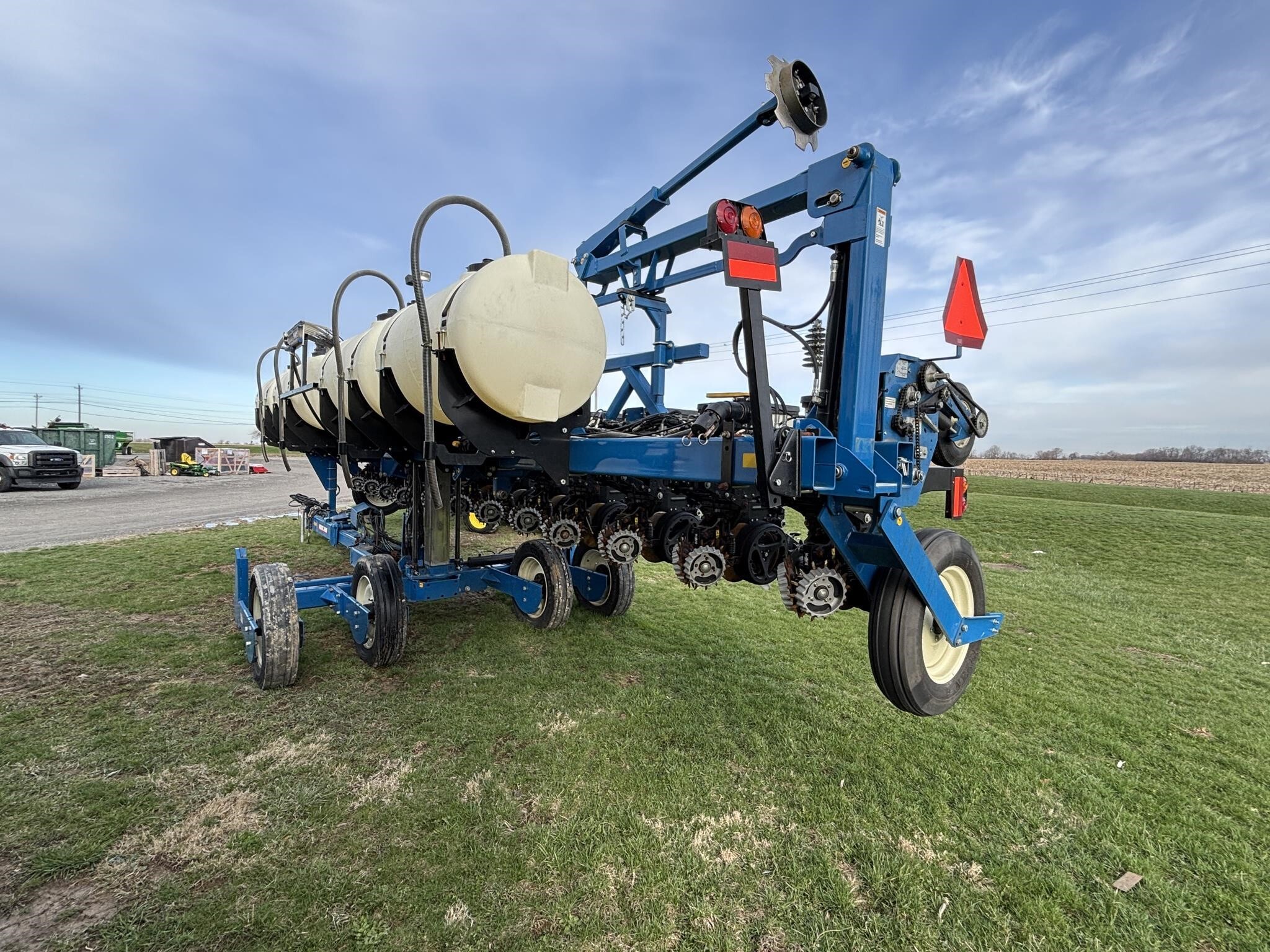 2021 Kinze 3605 Planter