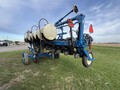 2021 Kinze 3605 Planter