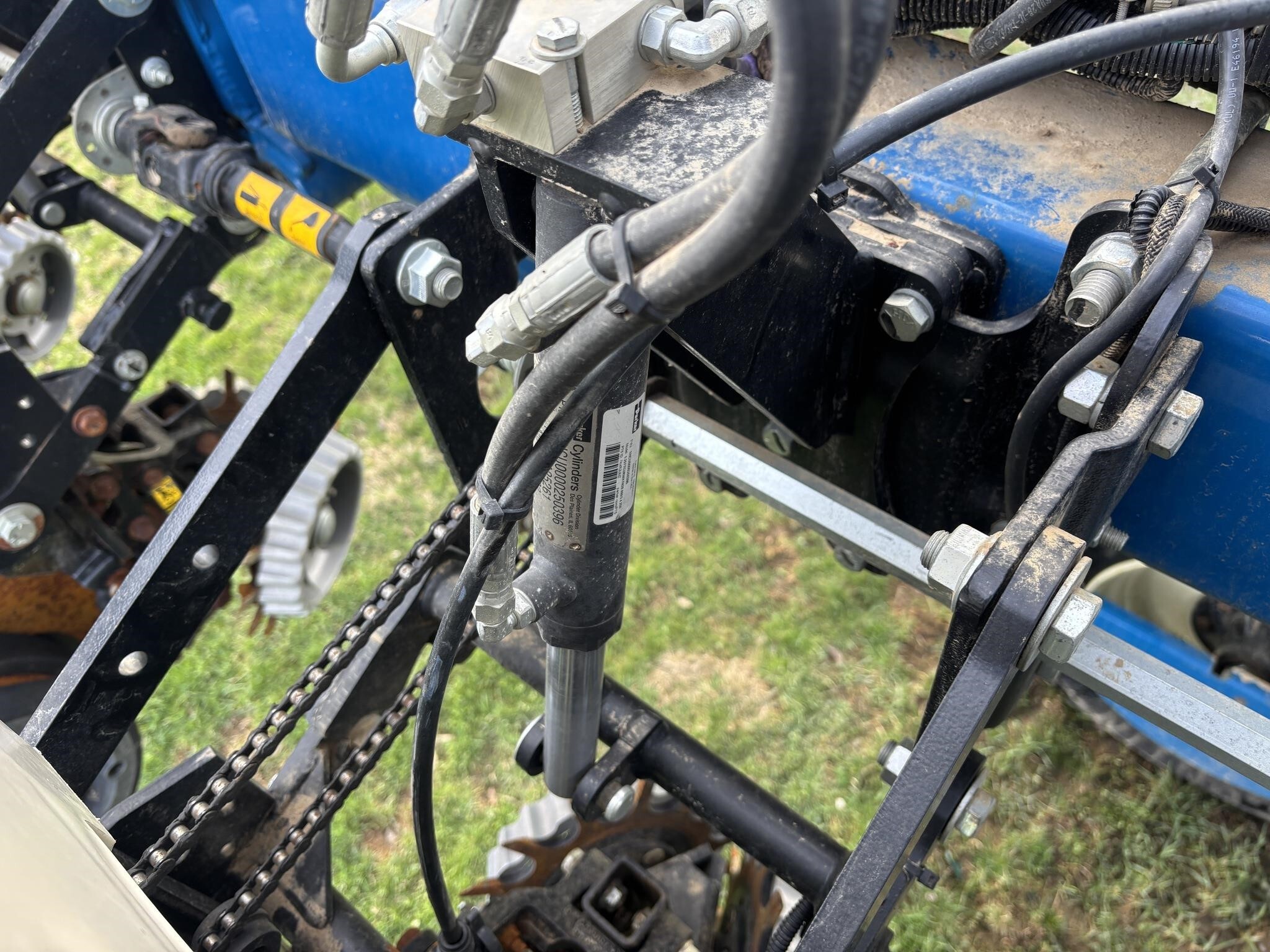 2021 Kinze 3605 Planter