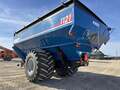 2023 Kinze 1121 Grain Cart