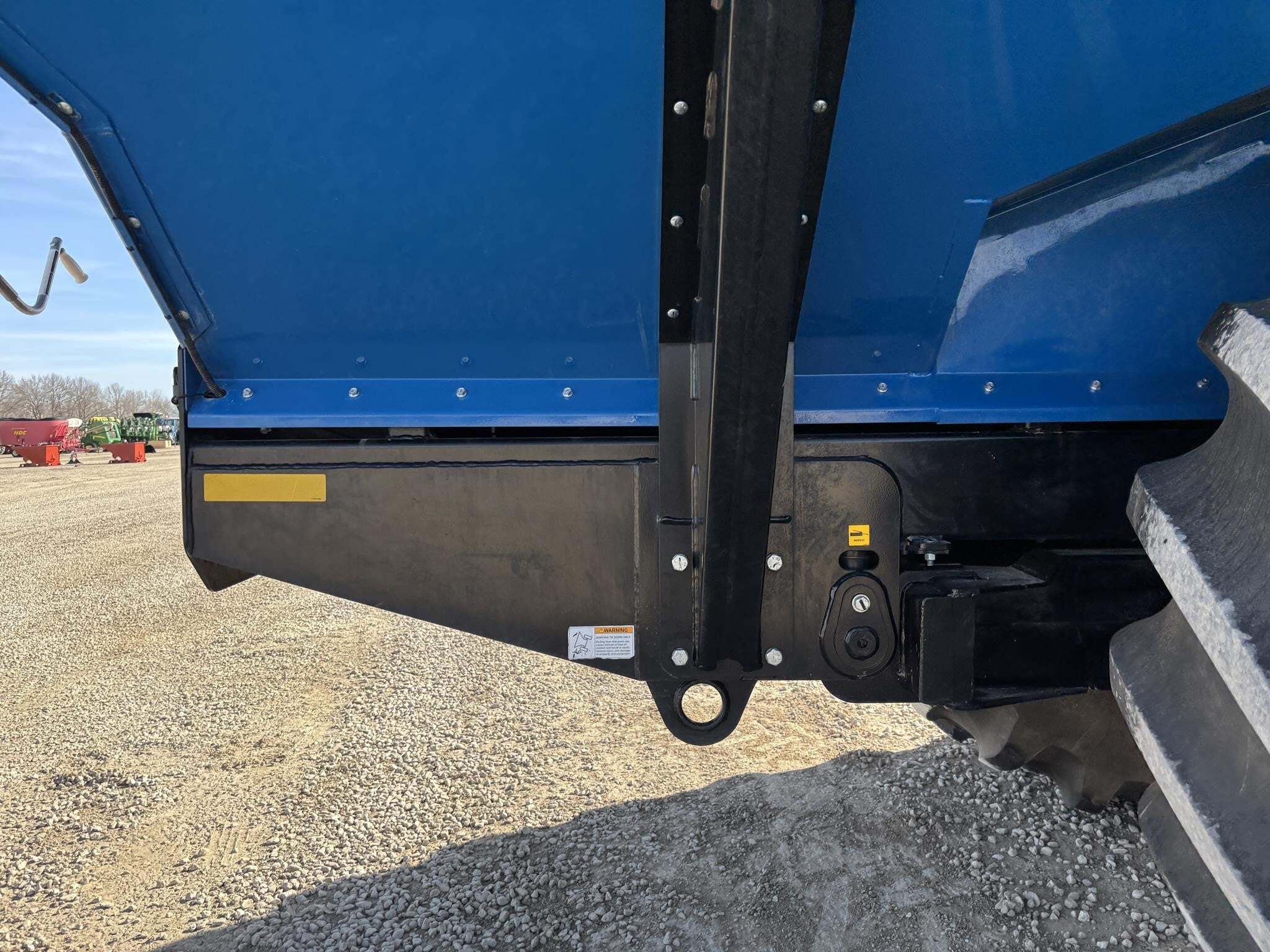 2023 Kinze 1121 Grain Cart