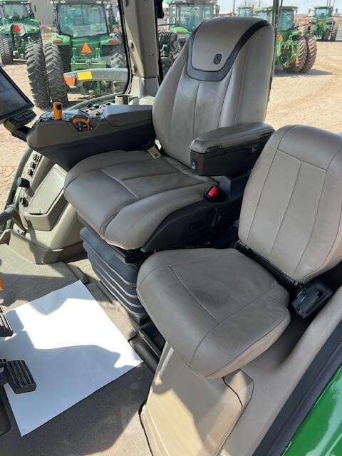 2021 John Deere 8R 310 Tractor