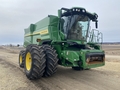 2025 John Deere S7 900 Combine