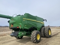 2025 John Deere S7 900 Combine