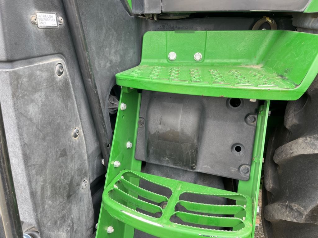 2016 John Deere 7290R Tractor