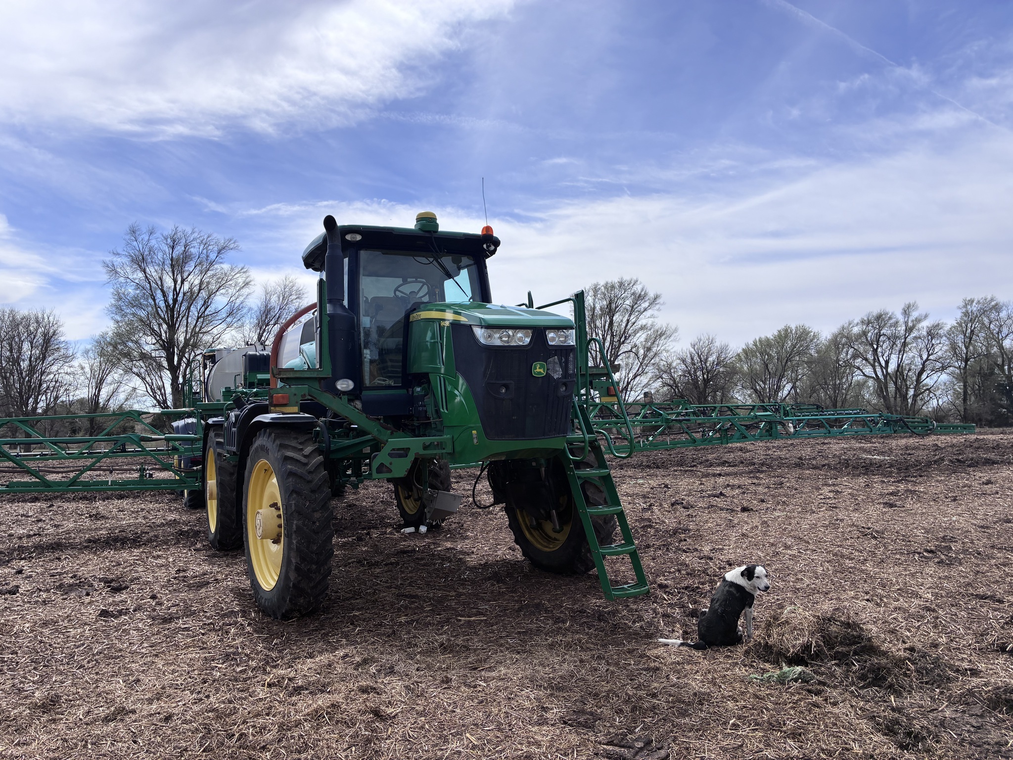 2014 John Deere R4038 Self-Propelled Sprayer