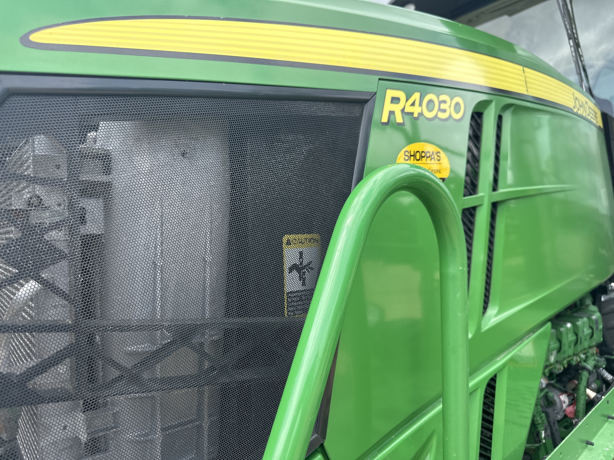 2015 John Deere R4030 Self-Propelled Sprayer