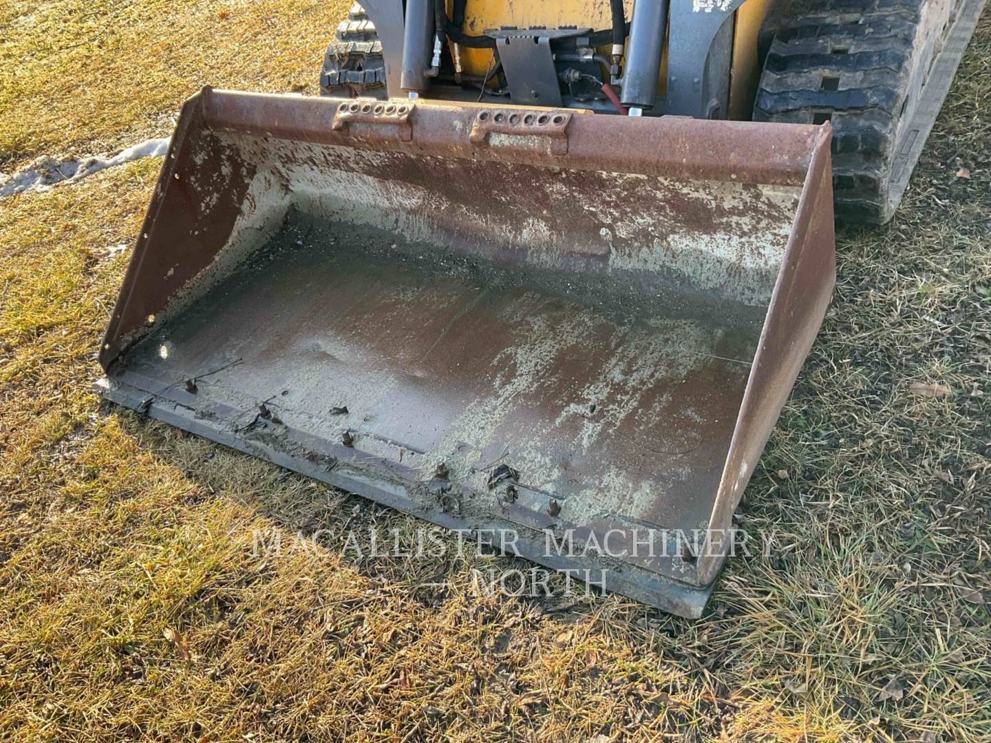 2021 Deere 317G Skid Steer