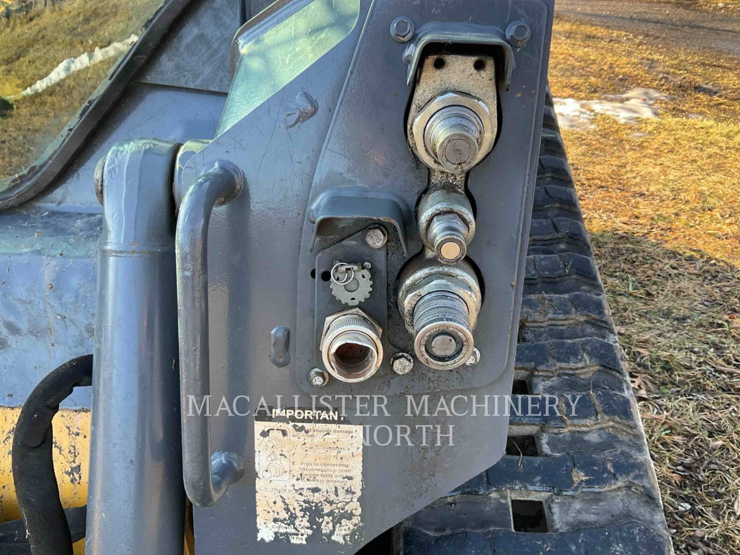 2021 Deere 317G Skid Steer