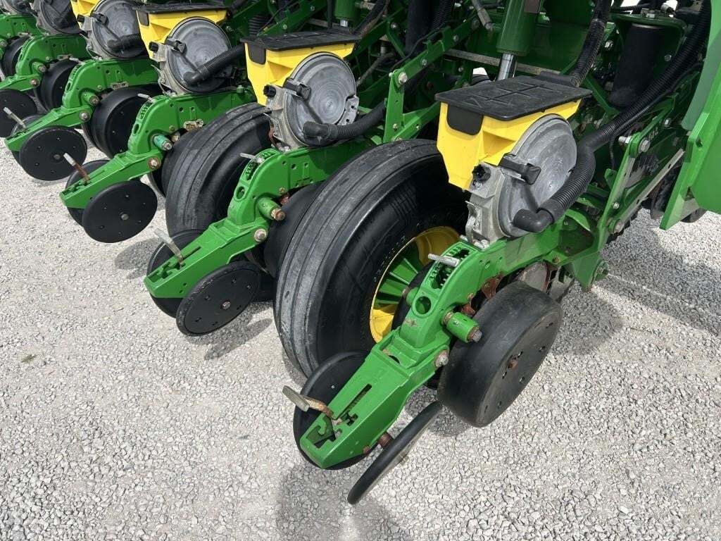 2019 John Deere 1795 Planter