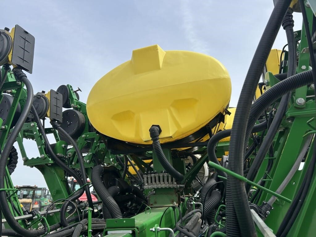 2019 John Deere 1795 Planter