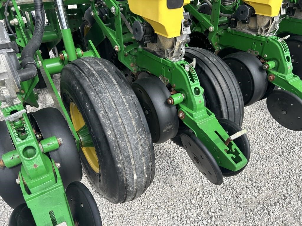 2019 John Deere 1795 Planter