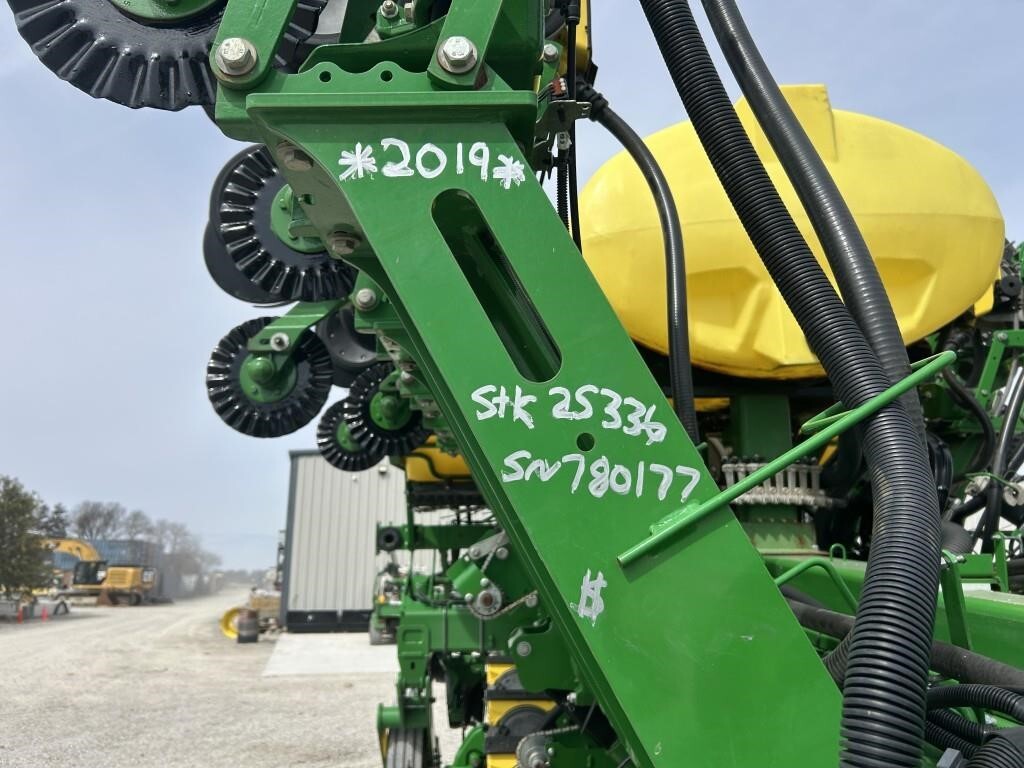 2019 John Deere 1795 Planter