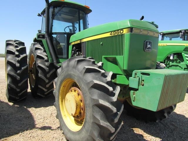  John Deere 4960 Tractor