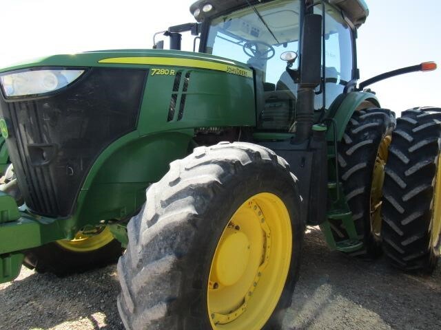  John Deere 7280R Tractor