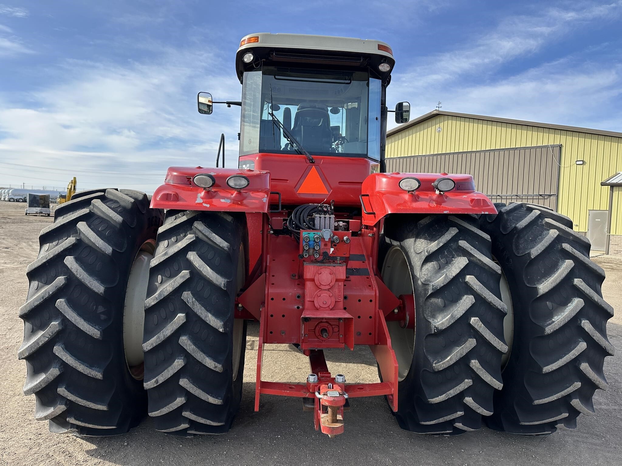 2010 Versatile 375 Tractor
