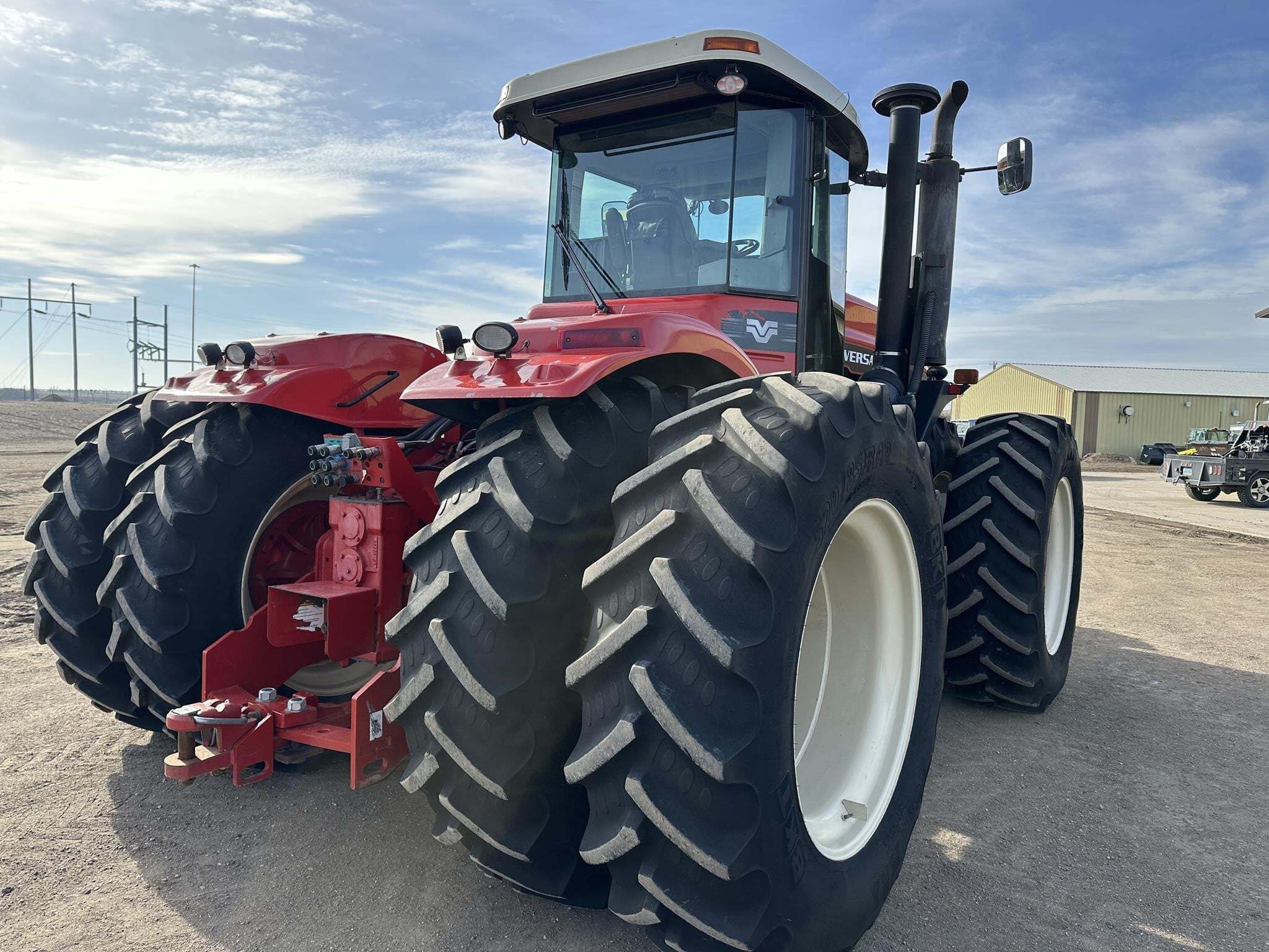 2010 Versatile 375 Tractor