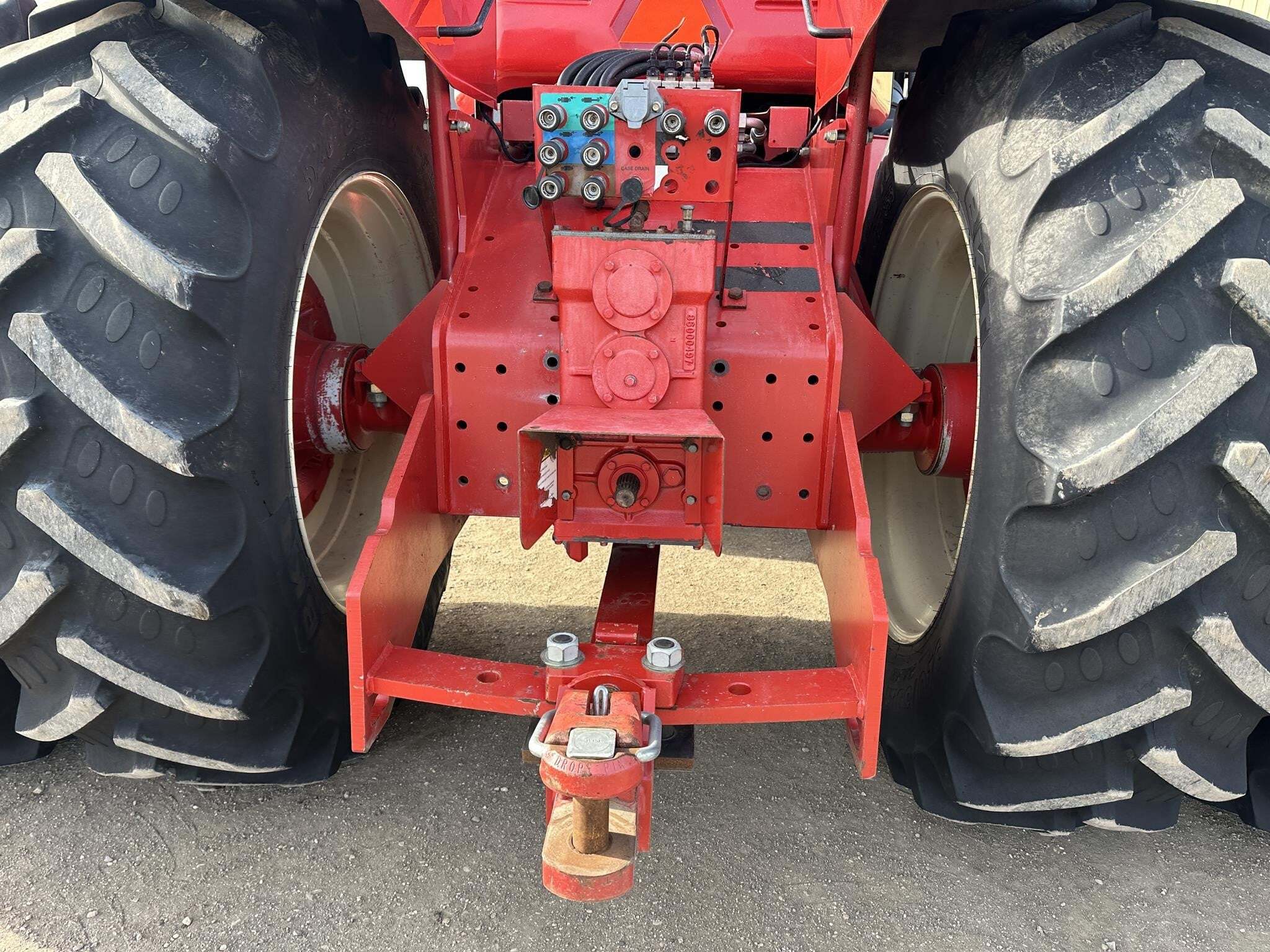 2010 Versatile 375 Tractor