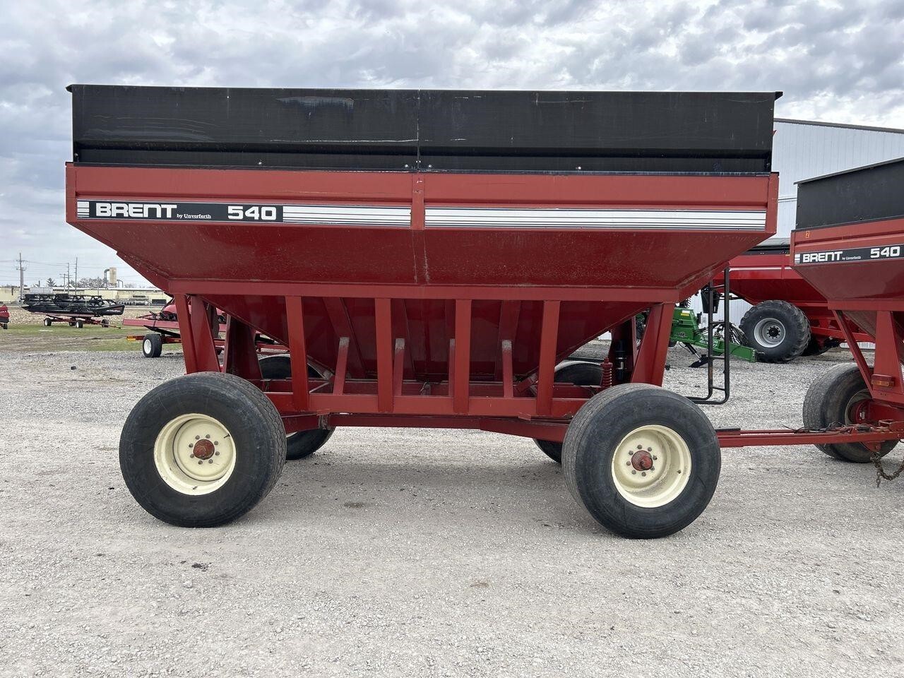 1996 Brent 540 Gravity Wagon