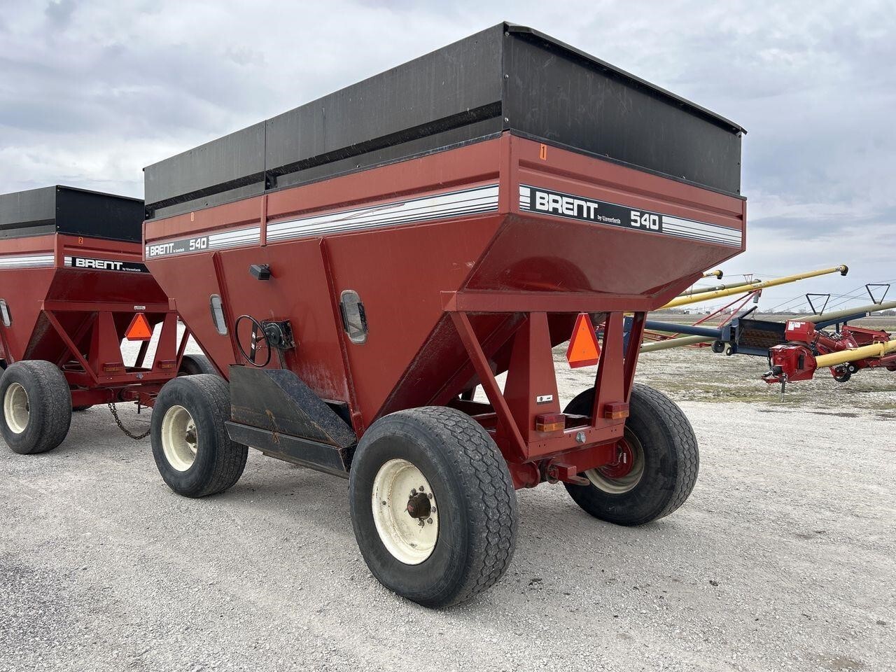 1996 Brent 540 Gravity Wagon