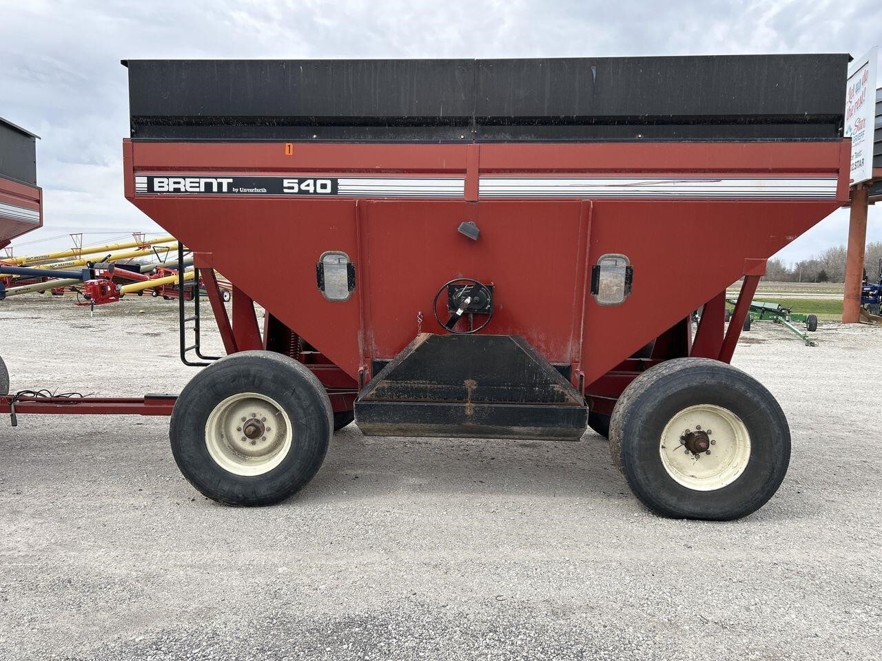 1996 Brent 540 Gravity Wagon