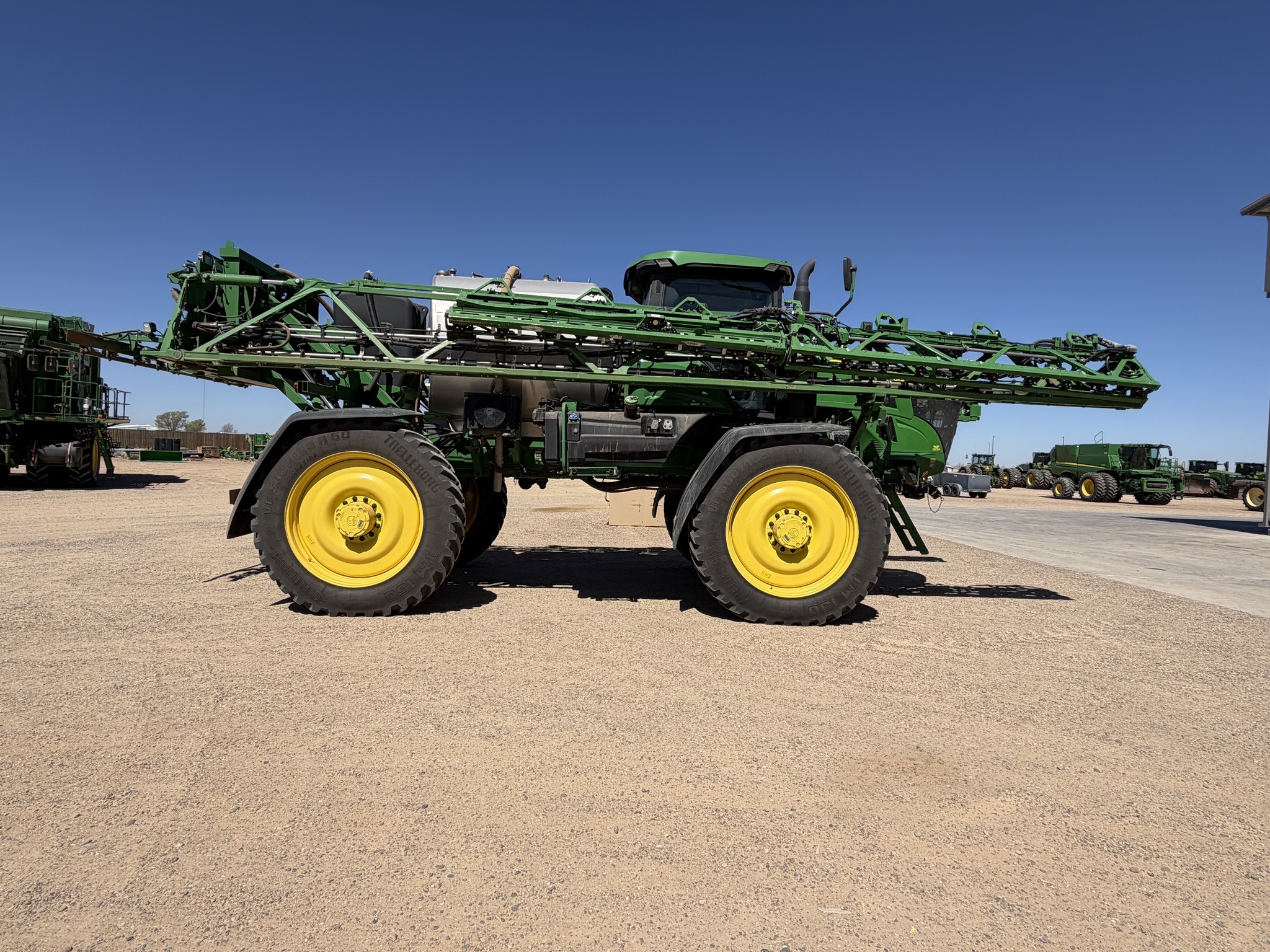2024 John Deere 616R Self-Propelled Sprayer